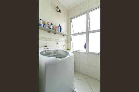 Apartamento à venda com 75m², 2 quartos e 1 vaga Apartamento à venda com 75m², 2 quartos e 1 vagaÁrea de Serviço