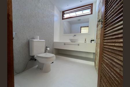 Casa à venda com 4 quartos, 600m² em Jacarepaguá, Rio de Janeiro