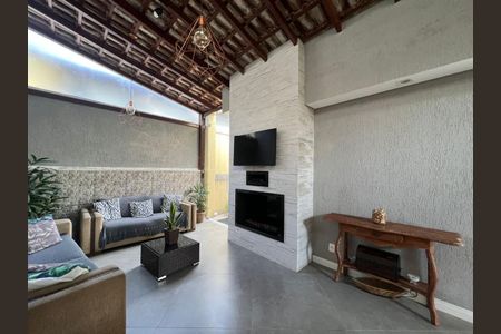 Casa à venda com 600m², 4 quartos e 4 vagas