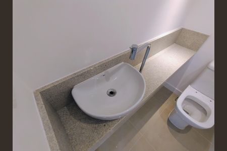 Apartamento para alugar com 117m², 3 quartos e 2 vagas Apartamento para alugar com 117m², 3 quartos e 2 vagasLavabo