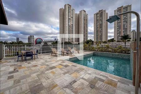 Apartamento para alugar com 117m², 3 quartos e 2 vagas Apartamento para alugar com 117m², 3 quartos e 2 vagasÁrea comum - Piscina