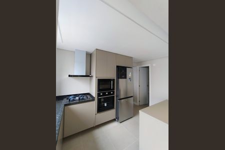 Apartamento para alugar com 117m², 3 quartos e 2 vagas Apartamento para alugar com 117m², 3 quartos e 2 vagasCozinha