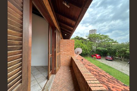 Casa de condomínio para alugar com 65m², 2 quartos e 1 vagaQuarto 1 Varanda