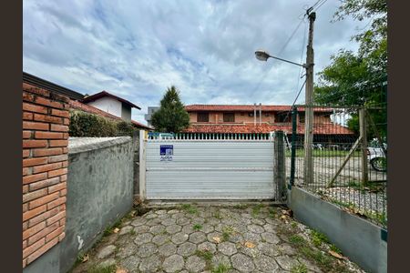 Casa de condomínio para alugar com 65m², 2 quartos e 1 vagaFachada 