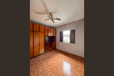 Casa para alugar com 110m², 2 quartos e 1 vaga Casa para alugar com 110m², 2 quartos e 1 vagaQuarto 1