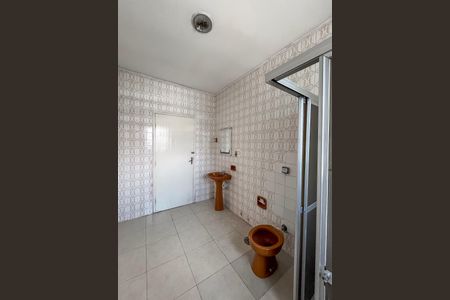 Casa para alugar com 110m², 2 quartos e 1 vaga Casa para alugar com 110m², 2 quartos e 1 vagaBanheiro