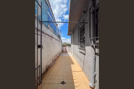 Casa para alugar com 110m², 2 quartos e 1 vaga Casa para alugar com 110m², 2 quartos e 1 vagaQuintal