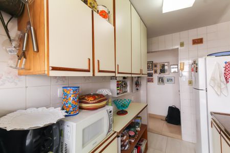 Apartamento à venda com 50m², 2 quartos e 1 vaga Apartamento à venda com 50m², 2 quartos e 1 vagaCozinha
