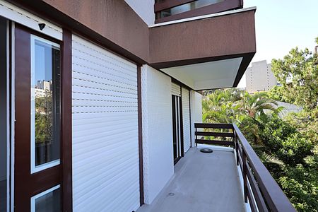 Sacada da Sala de apartamento à venda com 3 quartos, 122m² em São João, Porto Alegre