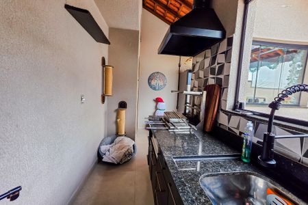 Apartamento à venda com 90m², 2 quartos e 2 vagas Apartamento à venda com 90m², 2 quartos e 2 vagasÁrea de Serviço