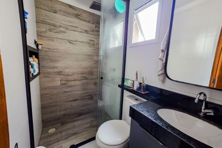 Apartamento à venda com 90m², 2 quartos e 2 vagas Apartamento à venda com 90m², 2 quartos e 2 vagasBanheiro