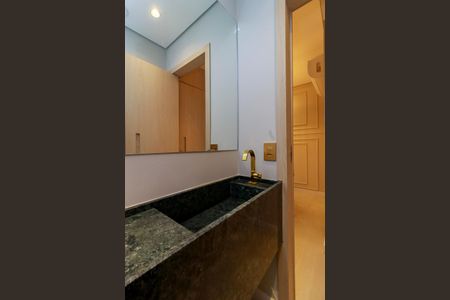 Apartamento para alugar com 161m², 3 quartos e 2 vagasLavabo