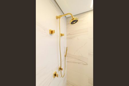 Apartamento para alugar com 161m², 3 quartos e 2 vagasSuíte 1 - Banheiro