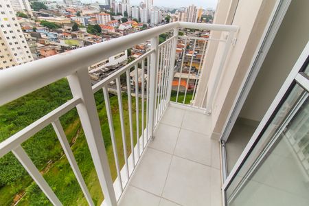 Apartamento para alugar com 34m², 2 quartos e sem vagaSacada