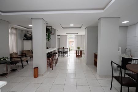 Apartamento à venda com 55m², 3 quartos e 1 vaga Apartamento à venda com 55m², 3 quartos e 1 vagaÁrea comum - Salão de festas