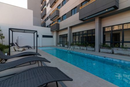 Apartamento para alugar com 27m², 1 quarto e sem vagaÁrea comum - Piscina