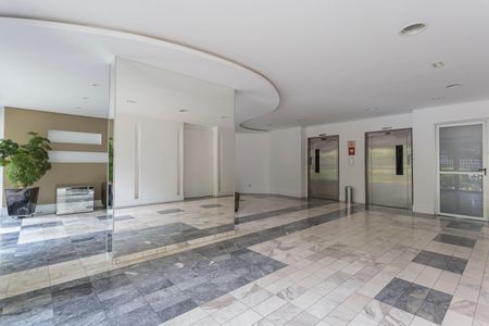 Apartamento para alugar com 144m², 4 quartos e 3 vagasHall social