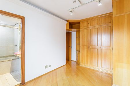 Apartamento para alugar com 144m², 4 quartos e 3 vagasSuíte 2