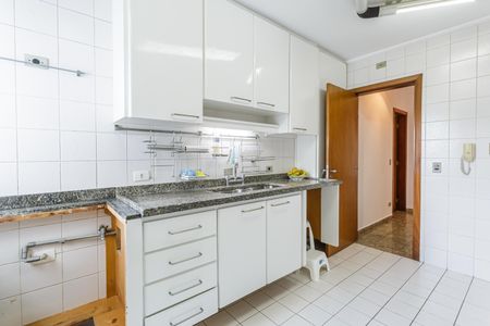 Apartamento para alugar com 144m², 4 quartos e 3 vagasCozinha