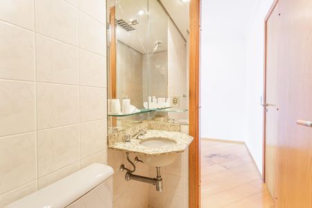 Apartamento para alugar com 144m², 4 quartos e 3 vagasBanheiro da Suíte 1