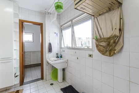 Apartamento para alugar com 144m², 4 quartos e 3 vagasÁrea de Serviço