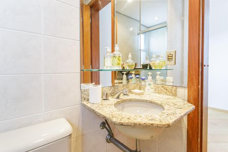 Apartamento para alugar com 144m², 4 quartos e 3 vagasBanheiro da Suíte 4