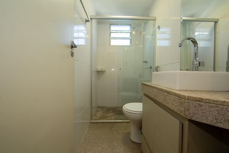 Apartamento para alugar com 85m², 3 quartos e 2 vagas Apartamento para alugar com 85m², 3 quartos e 2 vagasBANHEIRO2
