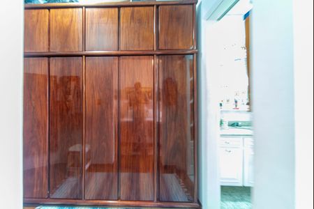 Casa à venda com 181m², 3 quartos e 2 vagas Casa à venda com 181m², 3 quartos e 2 vagasCloset do Quarto 3