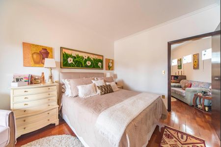 Casa à venda com 181m², 3 quartos e 2 vagas Casa à venda com 181m², 3 quartos e 2 vagasQuarto 3