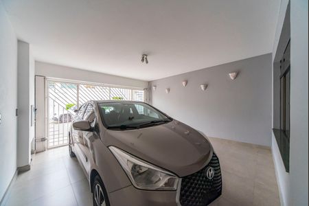 Casa à venda com 181m², 3 quartos e 2 vagas Casa à venda com 181m², 3 quartos e 2 vagasGaragem