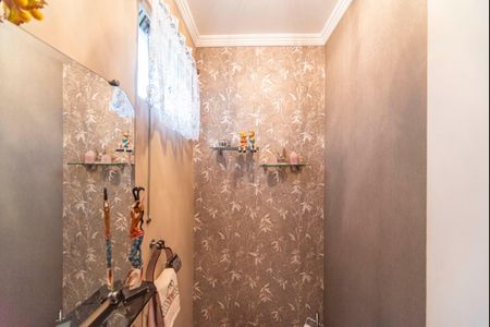 Casa à venda com 181m², 3 quartos e 2 vagas Casa à venda com 181m², 3 quartos e 2 vagasLavabo