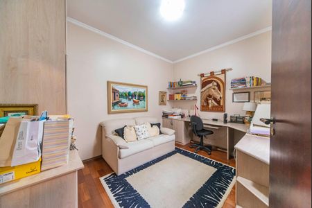 Casa à venda com 181m², 3 quartos e 2 vagas Casa à venda com 181m², 3 quartos e 2 vagasQuarto 2