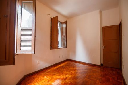 Sala de apartamento para alugar com 2 quartos, 70m² em Imperial de São Cristóvão, Rio de Janeiro