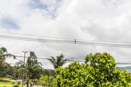 Casa de condomínio à venda com 320m², 4 quartos e 2 vagas Casa de condomínio à venda com 320m², 4 quartos e 2 vagasVista da Varanda