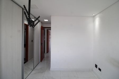 Apartamento à venda com 55m², 2 quartos e 2 vagasQuarto 2