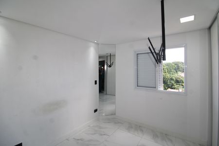Apartamento à venda com 55m², 2 quartos e 2 vagasQuarto 2