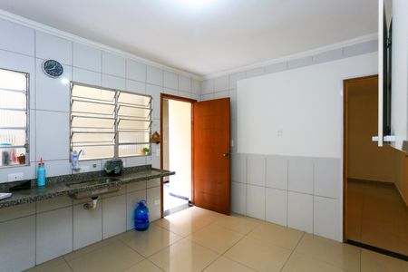 Cozinha de casa para alugar com 1 quarto, 38m² em Parque Arariba, São Paulo
