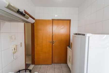 Apartamento à venda com 75m², 3 quartos e 2 vagasCozinha