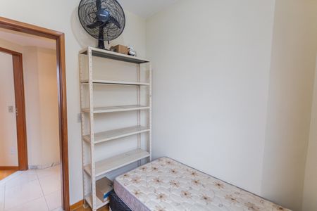 Apartamento à venda com 75m², 3 quartos e 2 vagasQuarto 3