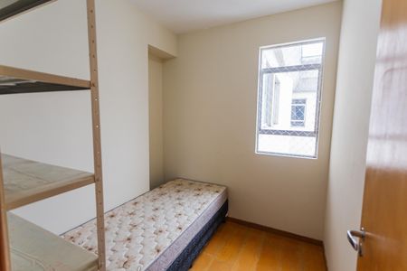 Apartamento à venda com 75m², 3 quartos e 2 vagasQuarto 3