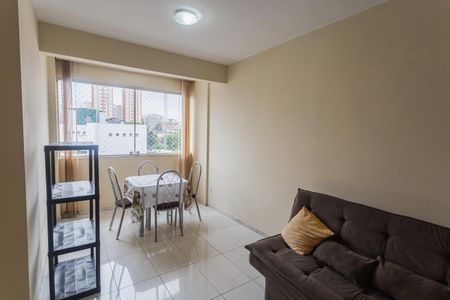 Sala de apartamento à venda com 3 quartos, 75m² em Horto, Belo Horizonte