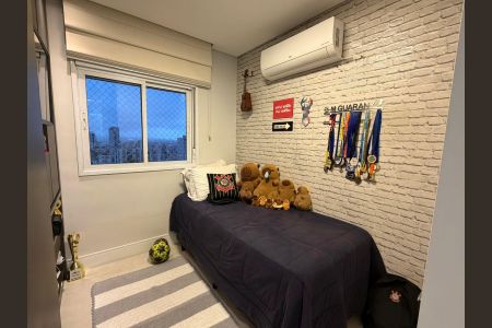 Apartamento à venda com 120m², 3 quartos e 2 vagasQuarto