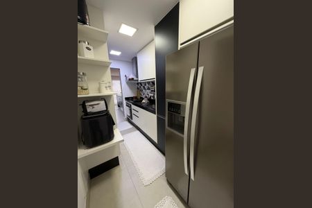 Apartamento à venda com 120m², 3 quartos e 2 vagasCozinha