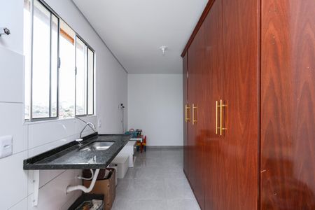 Cozinha de casa para alugar com 1 quarto, 34m² em Parque Arariba, São Paulo