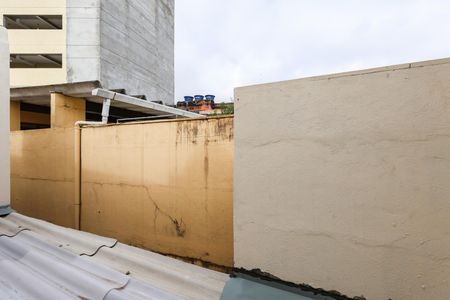 Vista do Quarto de casa para alugar com 1 quarto, 34m² em Parque Arariba, São Paulo