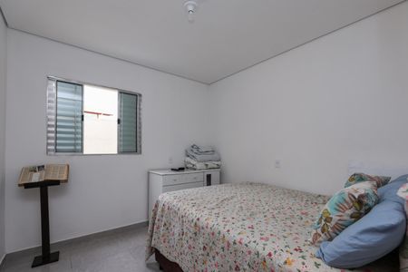 Casa para alugar com 34m², 1 quarto e sem vagaQuarto
