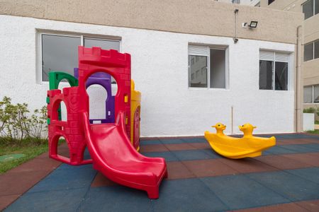 Apartamento para alugar com 32m², 2 quartos e sem vagaÁrea comum - Playground