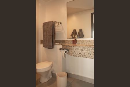 Banheiro de kitnet/studio para alugar com 1 quarto, 28m² em Vila Clementino, São Paulo