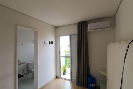 Casa de condomínio à venda com 80m², 2 quartos e 2 vagas Casa de condomínio à venda com 80m², 2 quartos e 2 vagasQuarto Suíte