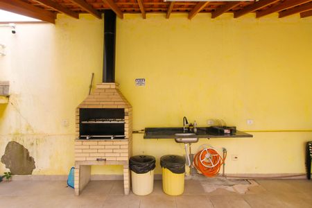 Casa de condomínio à venda com 80m², 2 quartos e 2 vagas Casa de condomínio à venda com 80m², 2 quartos e 2 vagasChurrasqueira